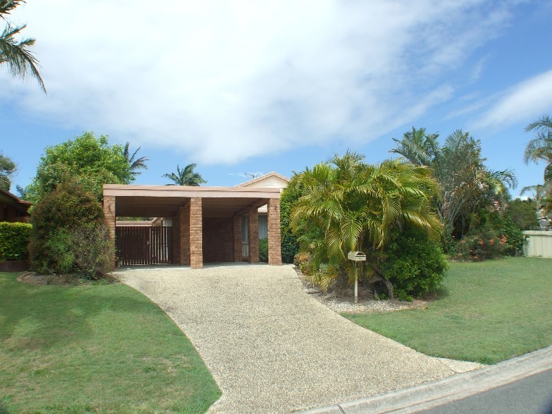 Sandstone Point QLD 4511