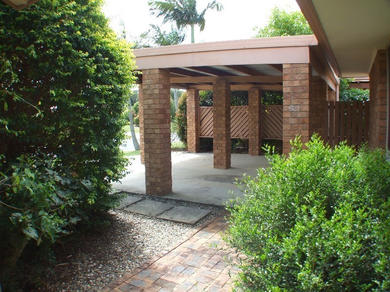 Sandstone Point QLD 4511
