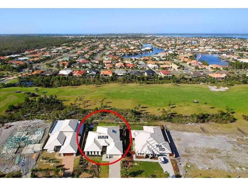 7 Vanillalily Cl, Banksia Beach QLD 4507