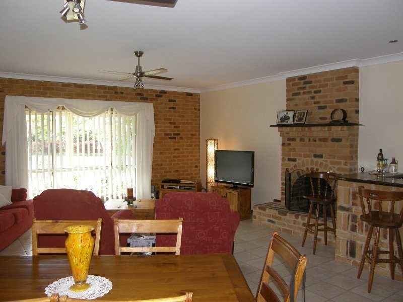 Sandstone Point QLD 4511