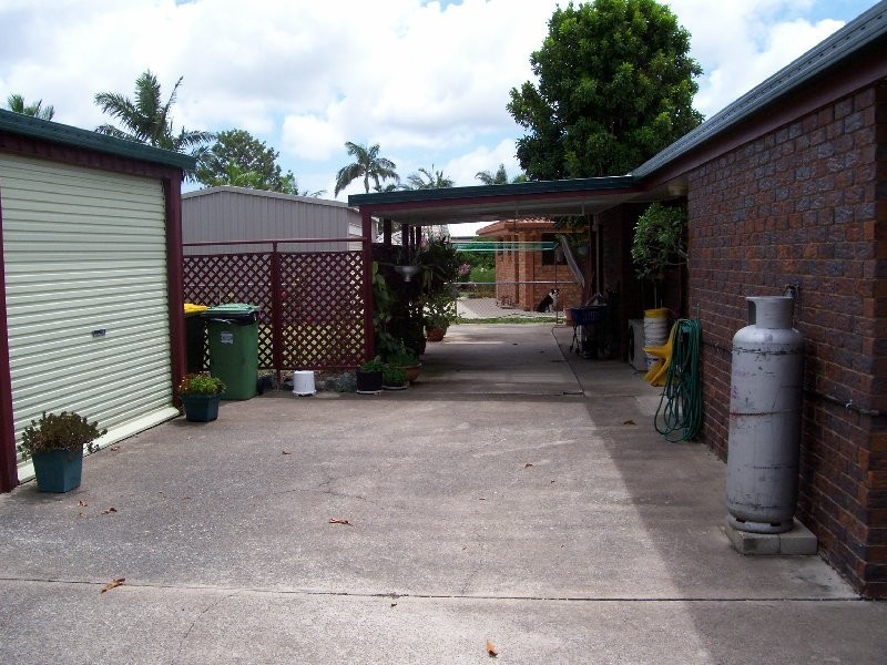 Sandstone Point QLD 4511