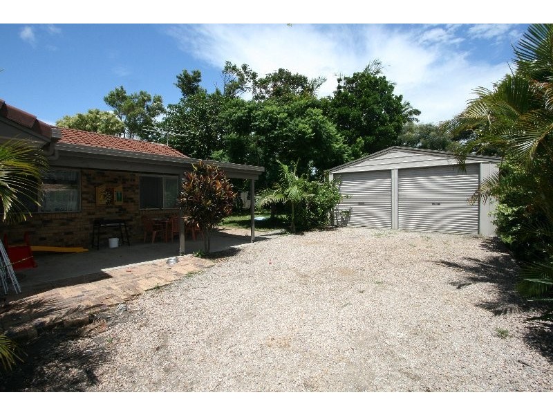 Sandstone Point QLD 4511