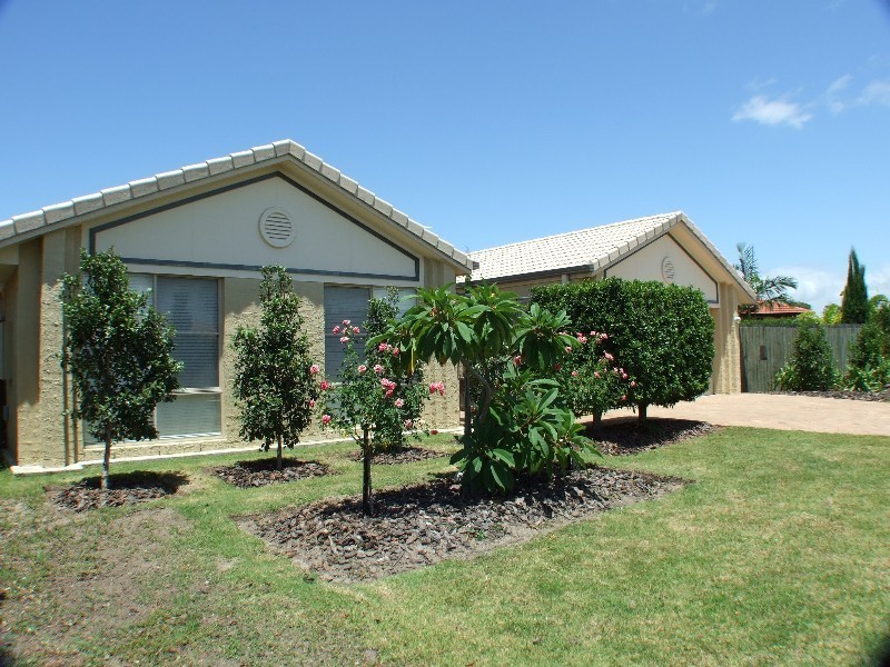 Sandstone Point QLD 4511