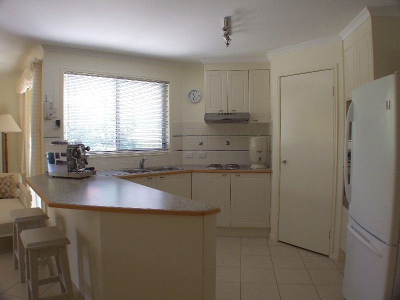 Sandstone Point QLD 4511