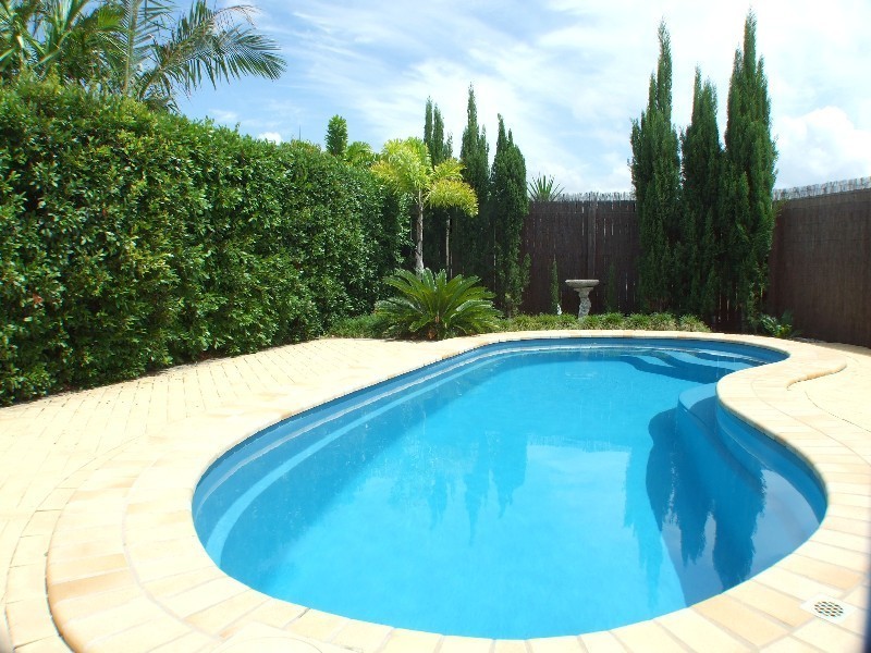 Sandstone Point QLD 4511