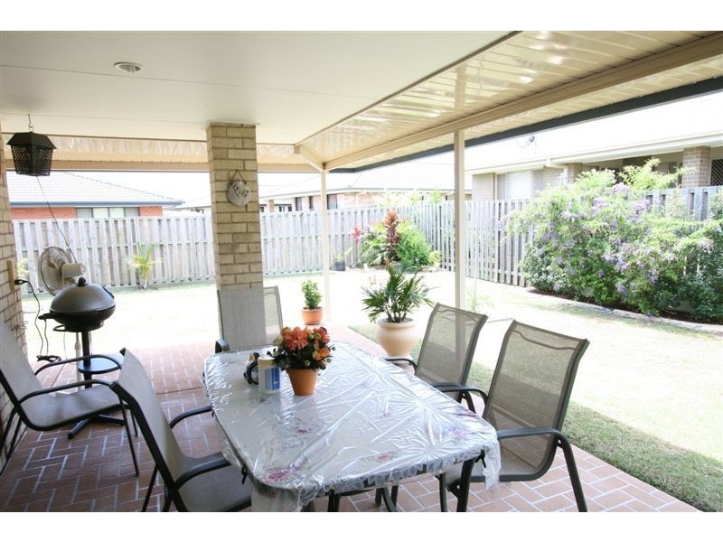 Sandstone Point QLD 4511