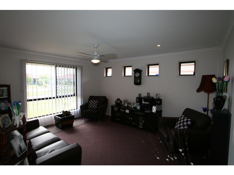 Sandstone Point QLD 4511