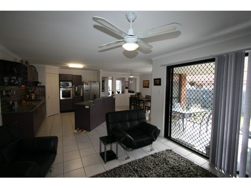 Sandstone Point QLD 4511