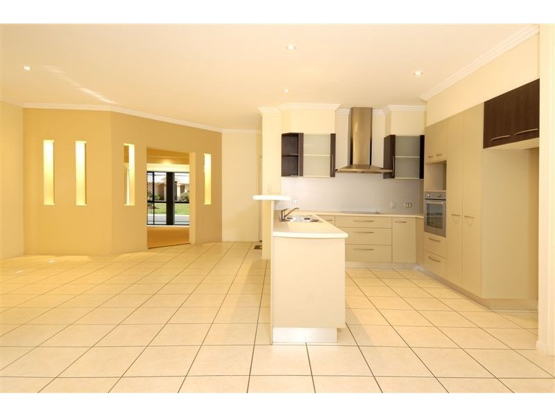 36 Barklya Cr, Bongaree QLD 4507