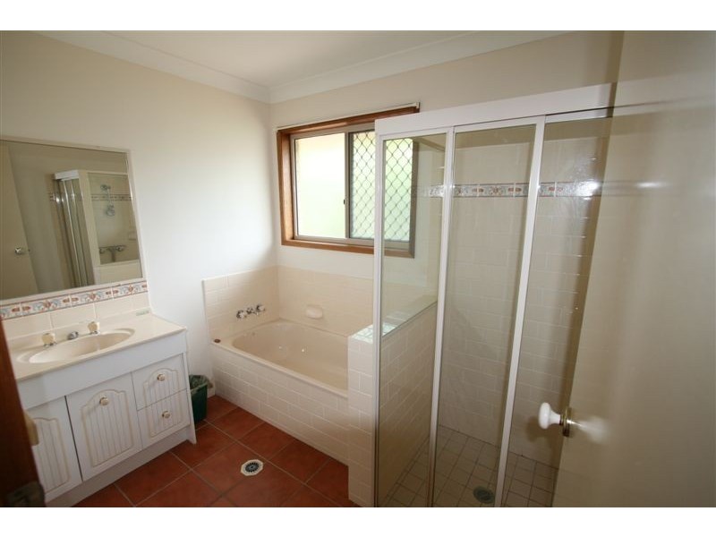 Sandstone Point QLD 4511