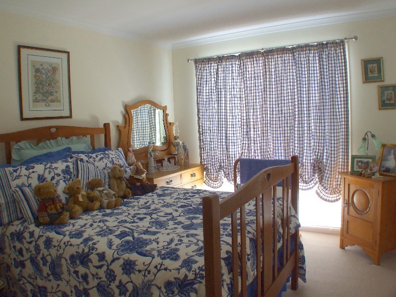 Sandstone Point QLD 4511