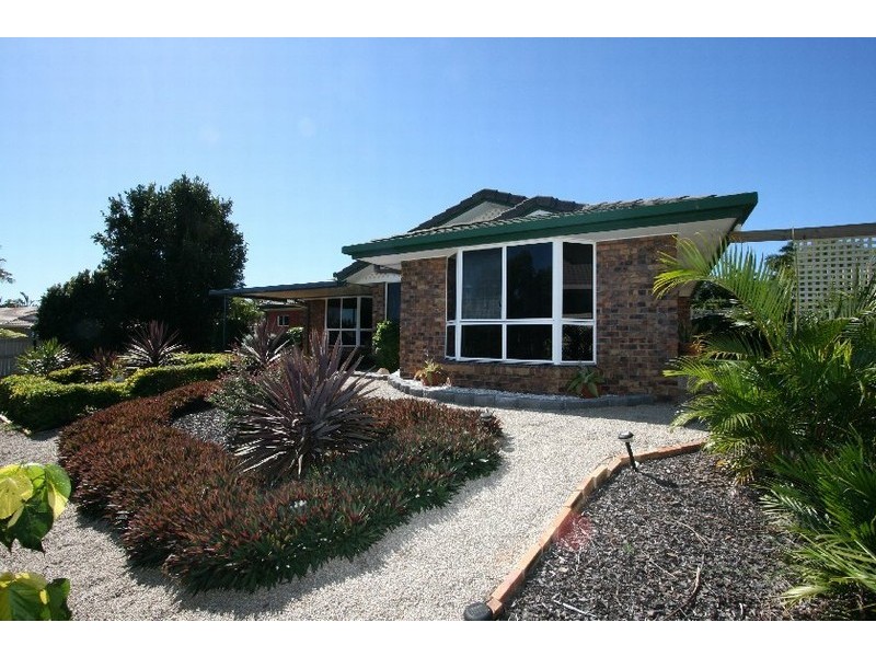 Sandstone Point QLD 4511