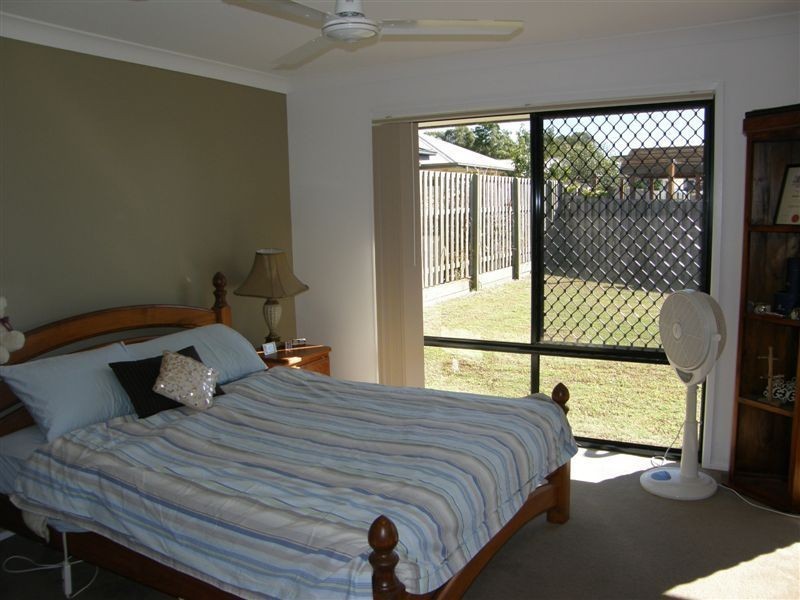 Sandstone Point QLD 4511