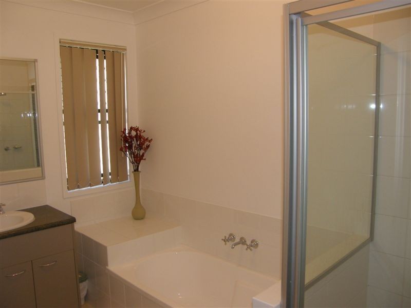 Sandstone Point QLD 4511