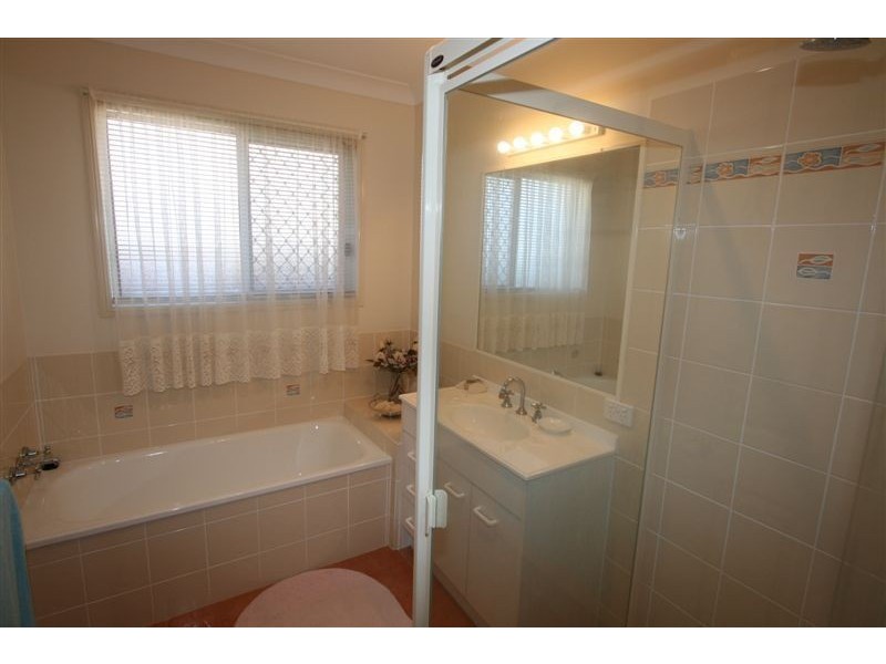 Sandstone Point QLD 4511