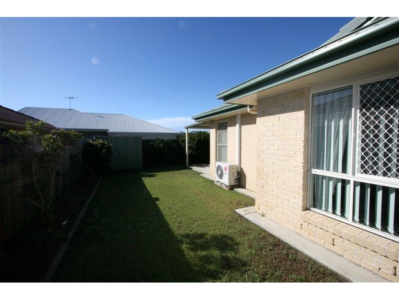 Sandstone Point QLD 4511