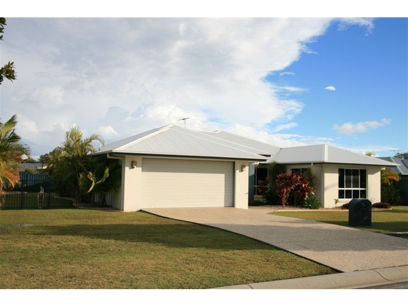 Sandstone Point QLD 4511