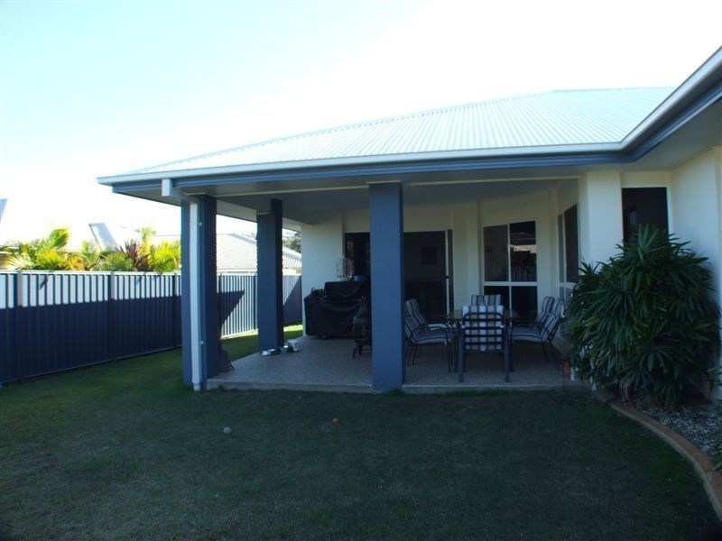 Sandstone Point QLD 4511