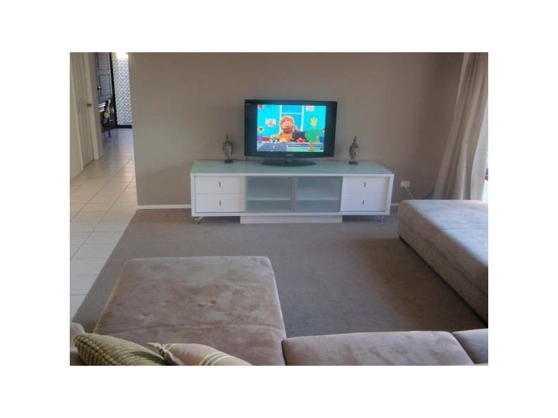 Sandstone Point QLD 4511