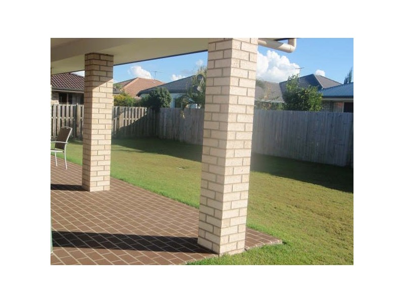 Sandstone Point QLD 4511