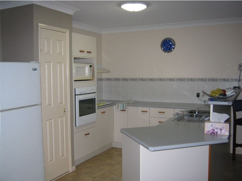 Sandstone Point QLD 4511