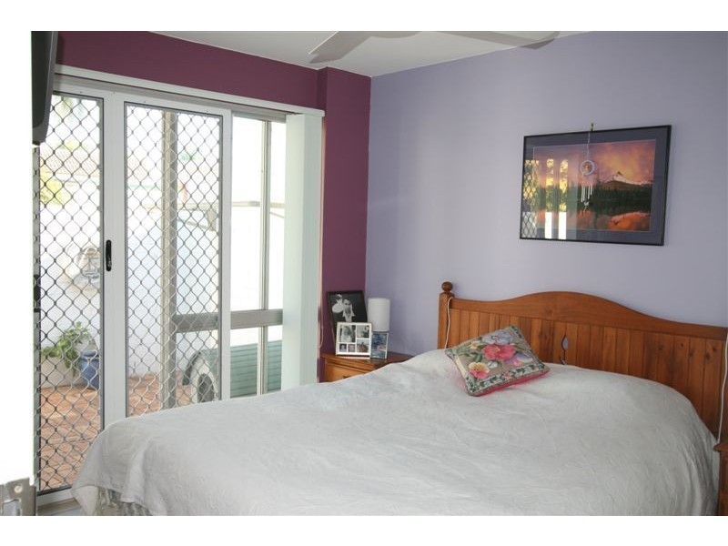 Sandstone Point QLD 4511