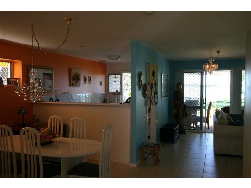 Sandstone Point QLD 4511