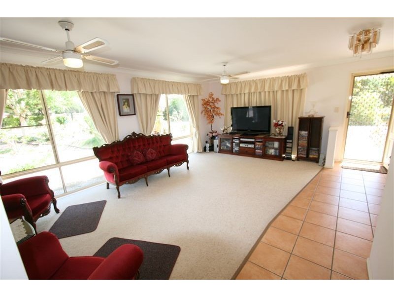 726 Bestmann Road, Ningi QLD 4511