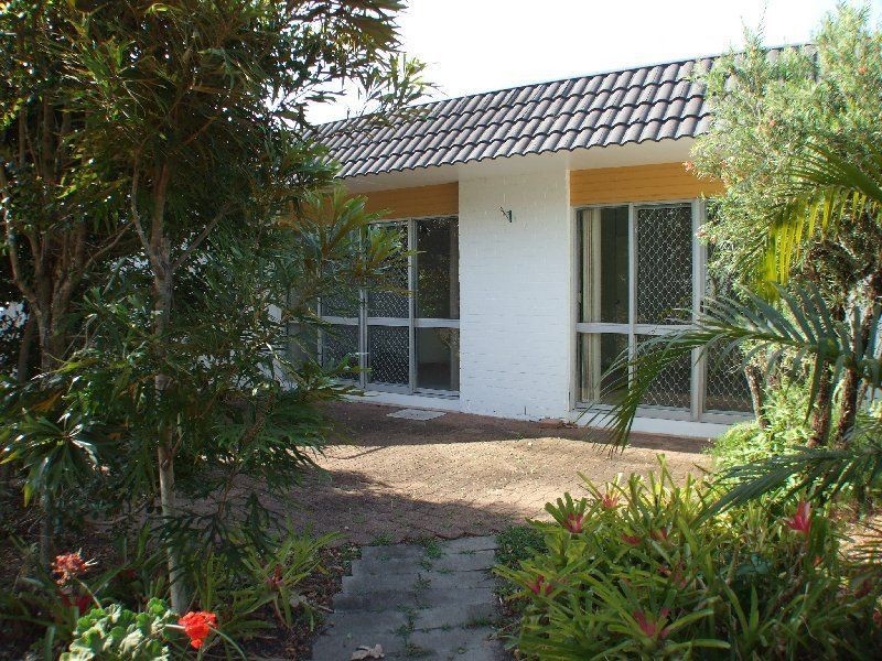 14B/10 Spinnaker Drive, Sandstone Point QLD 4511