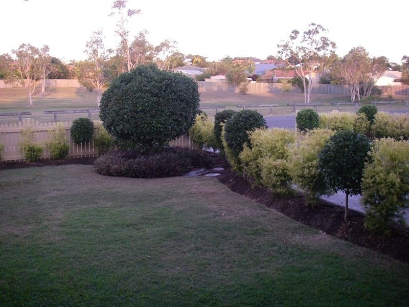 Sandstone Point QLD 4511