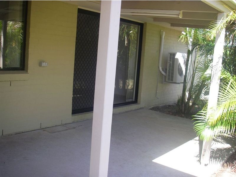 Sandstone Point QLD 4511