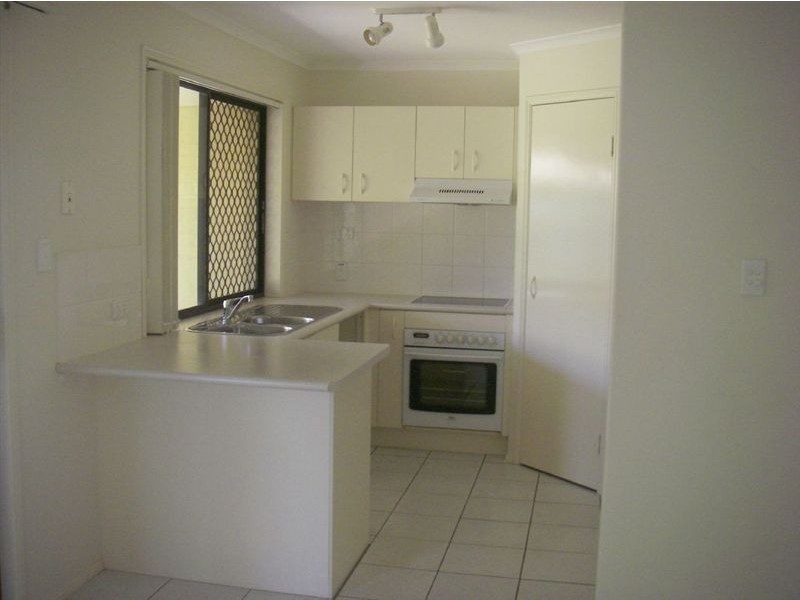 Sandstone Point QLD 4511