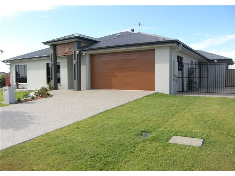 47B Raptor Parade, Banksia Beach QLD 4507