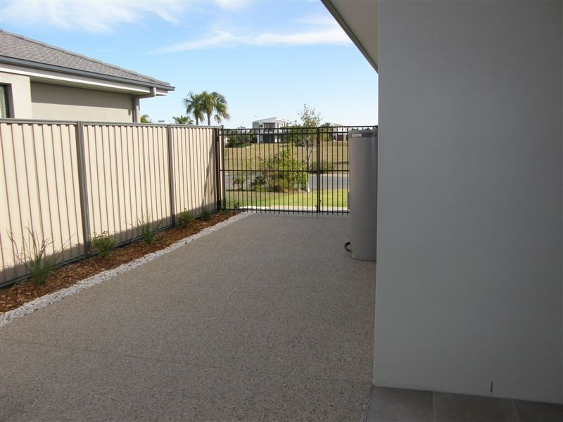 47B Raptor Parade, Banksia Beach QLD 4507