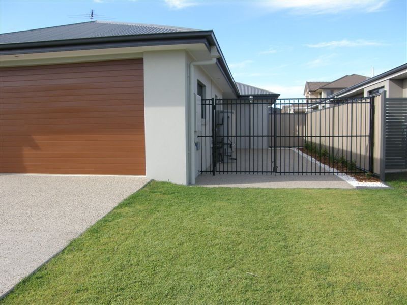 47B Raptor Parade, Banksia Beach QLD 4507