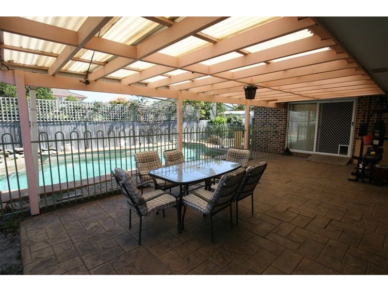 76 Jasmin Dr, Bongaree QLD 4507