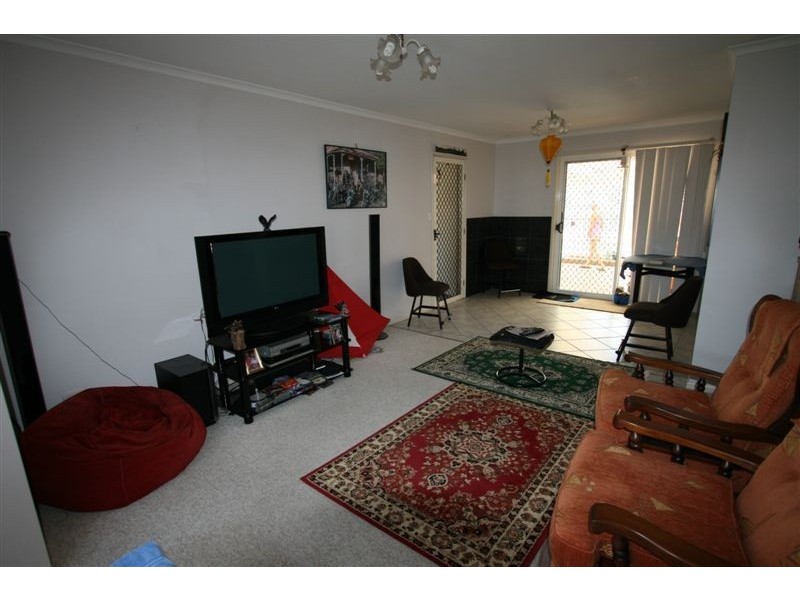 76 Jasmin Dr, Bongaree QLD 4507