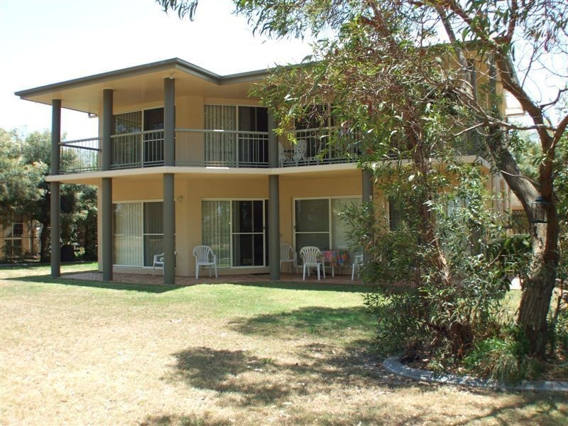 28 Ardel Place, Sandstone Point QLD 4511