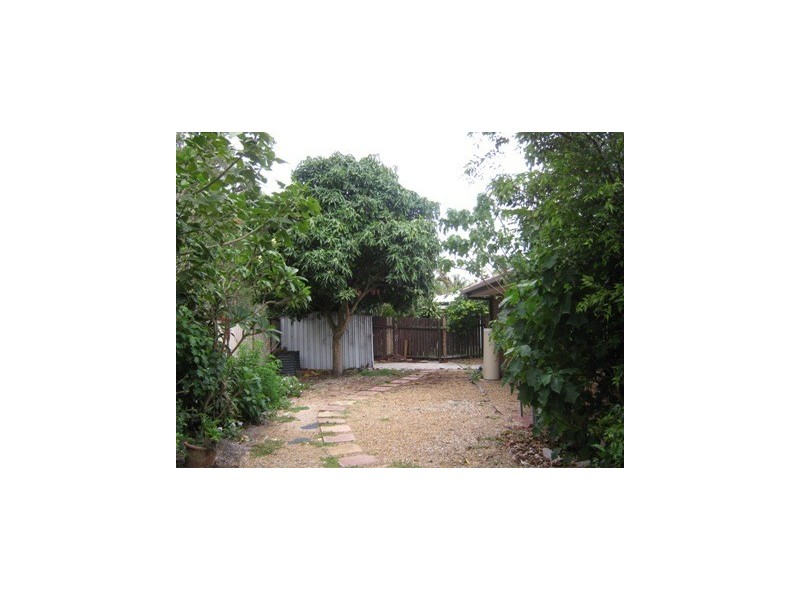 6 Pimpala Cr, Bongaree QLD 4507