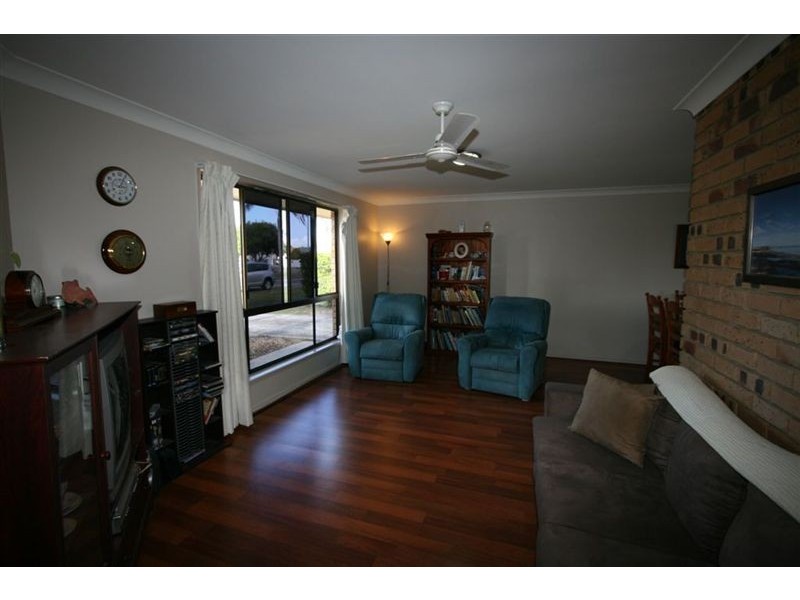 Sandstone Point QLD 4511