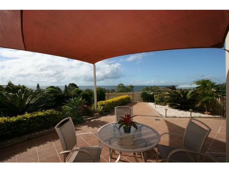 Sandstone Point QLD 4511