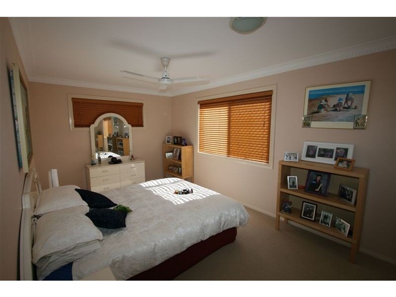 Sandstone Point QLD 4511