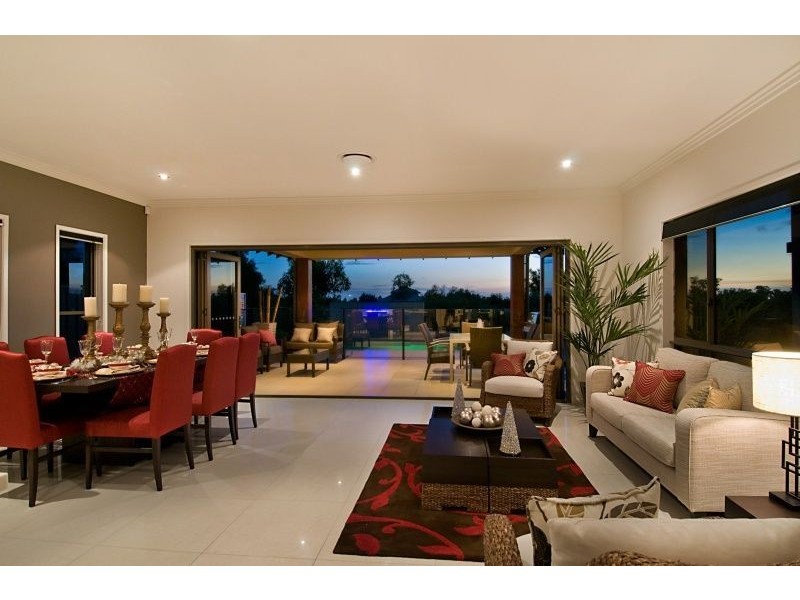 5 Dunebean Drive, Banksia Beach QLD 4507