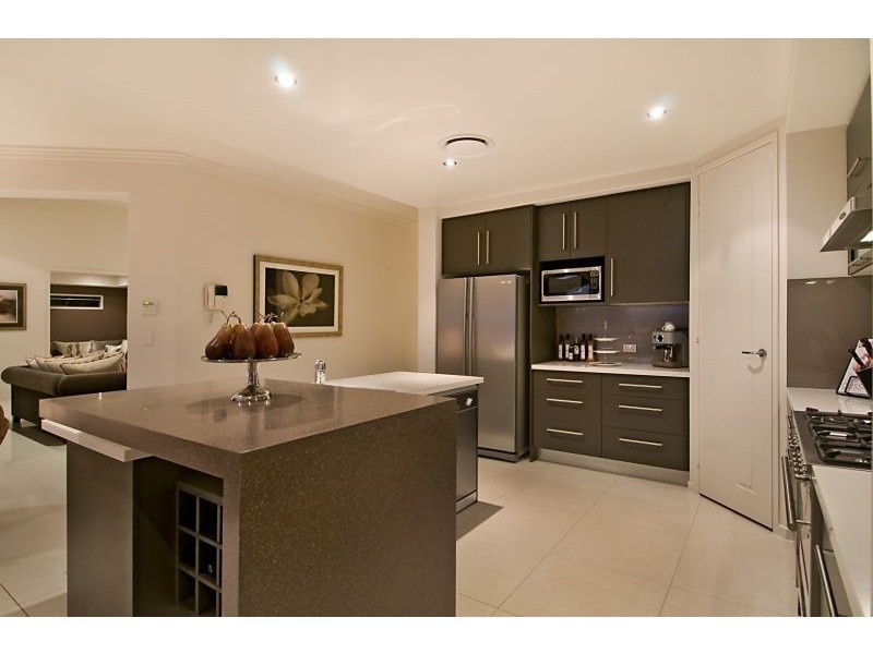 5 Dunebean Drive, Banksia Beach QLD 4507