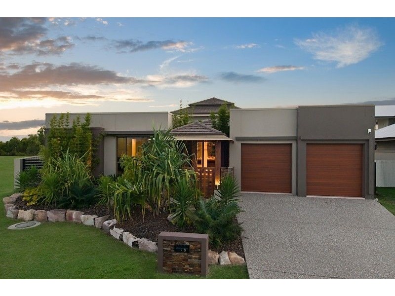 5 Dunebean Drive, Banksia Beach QLD 4507