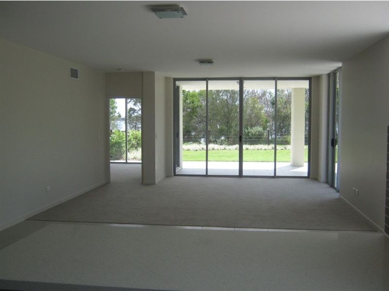 Sandstone Point QLD 4511