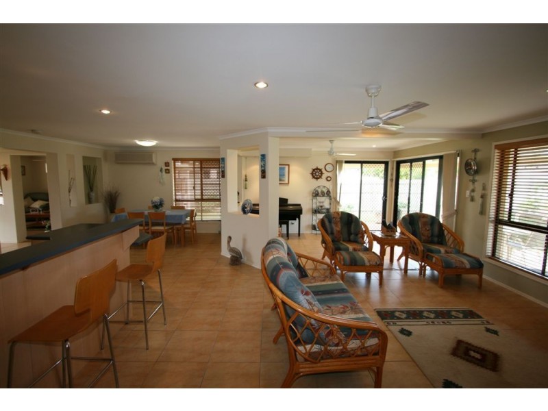 Sandstone Point QLD 4511