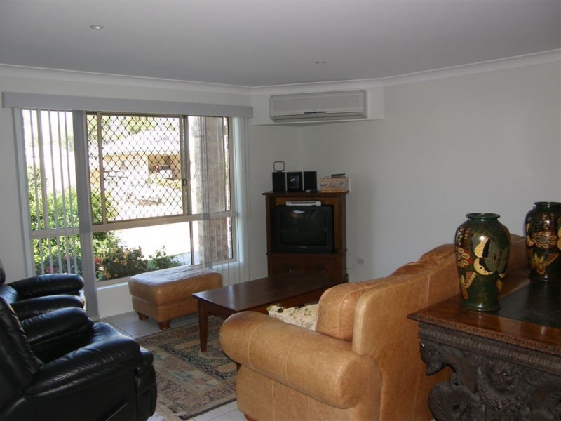 Sandstone Point QLD 4511