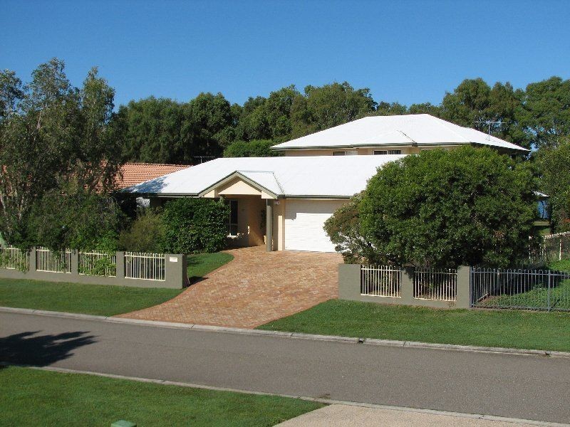 28 Ardel Place, Sandstone Point QLD 4511