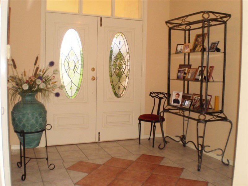 28 Ardel Place, Sandstone Point QLD 4511